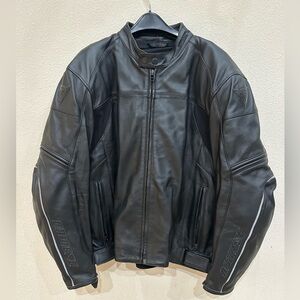 Dainese Leather Jacket w/zip in Liner Size 58 Excellent Condition Motorcycle